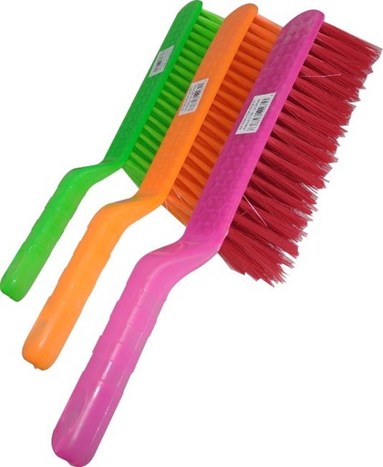 [U0016] CEPILLO C/MANGO PLASTICO 30 cm.